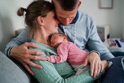 Home-Story Newborn